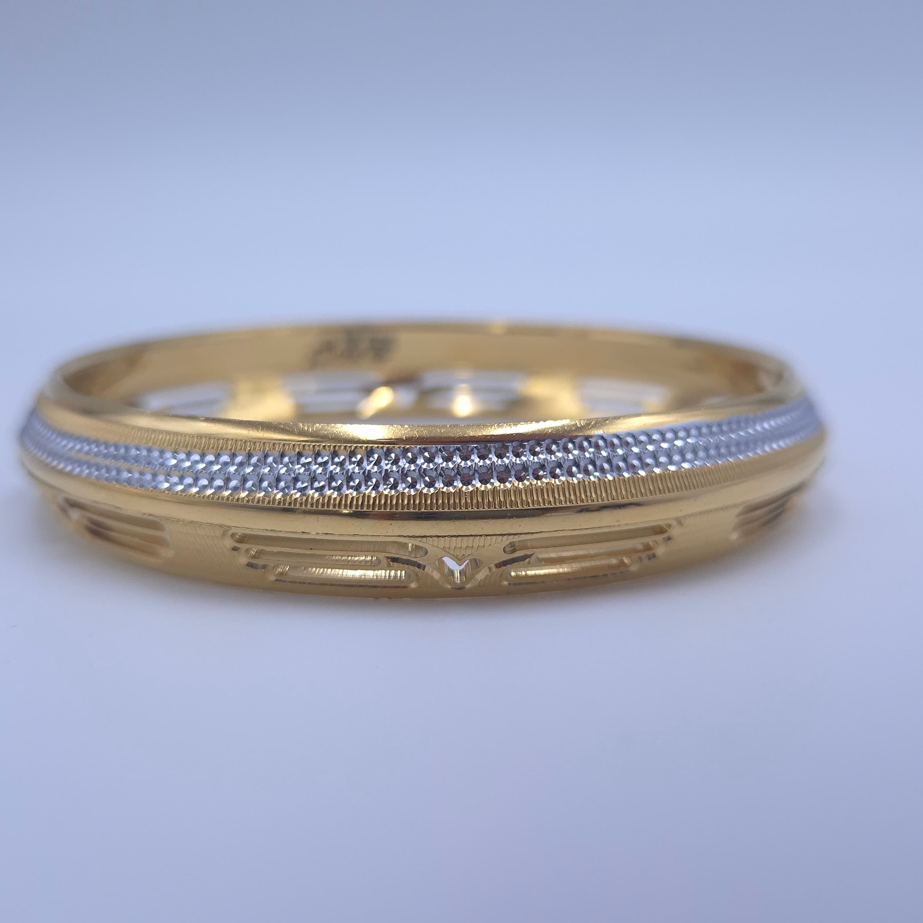  Sterling Silver Textured Kada (K14)